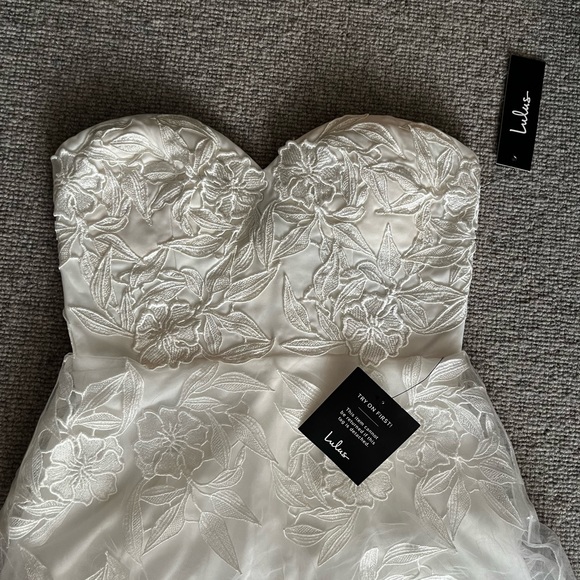 Lulus white dress - Picture 3 of 4